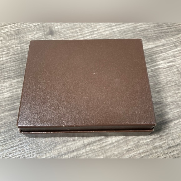 Vintage Gold Plated Butterfly Pendant Necklace 18” Gift - Picture 10 of 10